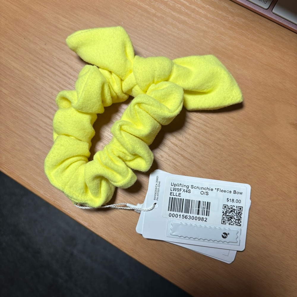 Lululemon matching hair tie and headband bundle! NWT Color ELLE